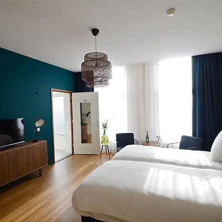 Boutique Quartier Du Port Отель